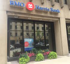 111 west monroe street in chicago illinois. Bmo Harris Cuts Face To Face Mortgage Lenders As Banking Changes
