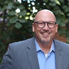 Martin Lightner's Instagram, Twitter & Facebook