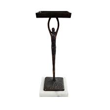 We did not find results for: Worlds Away Alexa Sculptural Side Table Black Scenario Home