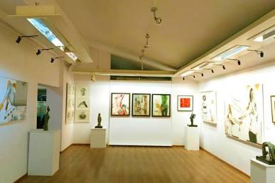Inside the contemporary halls of Kalakriti Art Gallery, AI generated