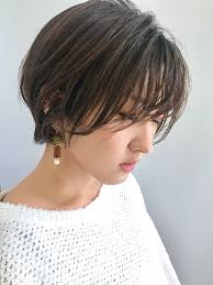 褒められベージュカラーレシピ 暗 明の雰囲気別スタイルまとめ hair カラフルヘア 髪色 暗め ヘアカラー