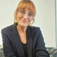 Katie Clement's Instagram, Twitter & Facebook