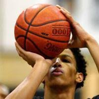 Memorial point guard Mark Salazar