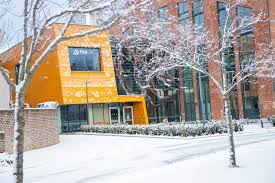 På högskolan i halmstad tror vi att stora utmaningar kräver nya sätt att tänka på. Halmstad University Home Facebook