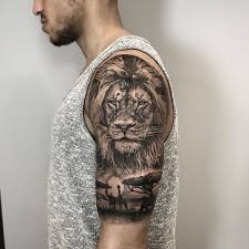 Andy Blanco Sur Instagram J Ai Fait Celui Ci Recemment Sur Martinolss3 Son Premier Tatouage In 2020 Lion Head Tattoos Lion Shoulder Tattoo Animal Sleeve Tattoo