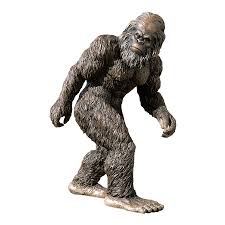 Design Toscano Bigfoot The Garden Yeti 28 5 In Garden Statue Lowes Com Tree Statues Statue Design Toscano