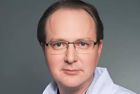 Timothée Olivier: CDK4/6 inhibitors as adjuvant therapy in ER+ /HER2- early  breast cancer