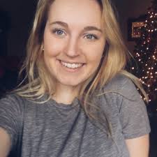 Izze Callaghan (@IzzeCallaghan)