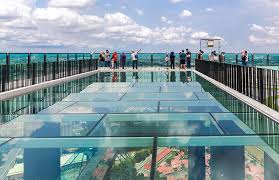 Selain tempat tarikan pelancong seperti bangunan merah, jonker walk, dan kubu a'famosa. 65 Tempat Menarik Di Melaka Terbaru 2020 Panduan Melawat Negeri Bersejarah Jomdating My