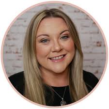 Hi, I'm new in town. My dog and I would love to make a few friends! We have  been traveling a while & will be here 2+ months. Do you have recommendations