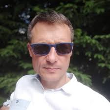 Ania Kowalska (@aniaanilex)