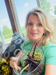 Purple hull peas with bacon and rice.😋