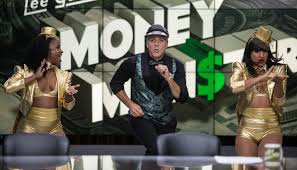 George clooney and julia roberts star in money monster, in theaters now. Money Monster Filmkritik Pressplay