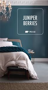 Give Your Master Bedroom A Dark And Moody Style With Behr Premium Plus Ultra Interior Hi Gloss Case Colorate Dipingere Camere Da Letto Camera Da Letto Colorata