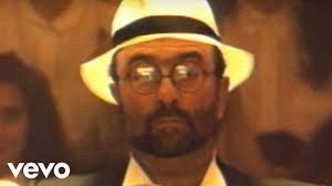 Lucio dalla and riccardo majorana, iskra menarini, carolina balboni — attenti al lupo (amen 1992). Lucio Dalla Attenti Al Lupo Youtube