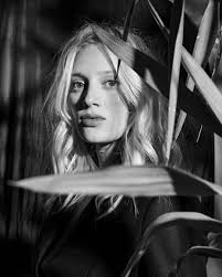 Another day at Locarno78 and another Pardo! The radiant Nadia Tereszkiewicz  of “Testa o croce?” shines