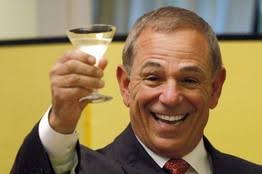 MLB: Did New Boston Red Sox Manager Bobby Valentine Really Invent the Wrap? 