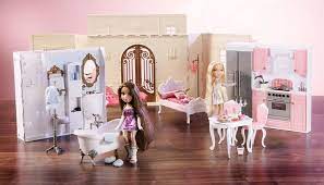 Amazon Com Bratz World House Toys Games Barbie Doll Set American Girl Furniture Princess Toys