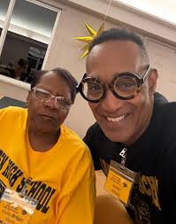 Happy Birthday Day Classmate Vickie, Class of 1984🎊🎂