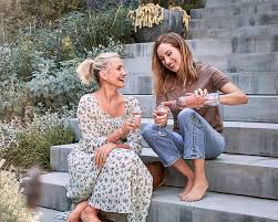 Cameron diaz is an american actress who has appeared in over 40 films over her career, which spans over two decades. Cameron Diaz Adds Red Wine To Avaline Range The Drinks Business