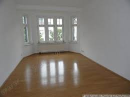 Obergeschoss die wohnung befindet sich in einem sanierten denkmalschutzhaus in gemütlicher, grüner lage im. Immobilie Gemutliche 3 Raum Wohnung Auf Dem Kassberg