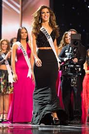 Vie chic et séduisante iris mittenaere miss univers robes de concours beau décolleté mode femme tendance vetement mode femme caftan fatale belles femmes All The Outfits Of Miss Universe 2016 Iris Mittenaere
