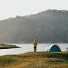 Perairan danau buatan ini dibuat dengan membendung sungai terpanjang di pulau. 1