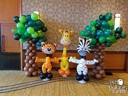 Green balloons safari baby shower decorations, 70pcs green balloon arch kit for jungle theme party safari birthday decorations animal theme party dinosaur party decorations supplies. 75 Safari Jungle Ideas In 2021 Balloon Decorations Balloons Jungle Theme Birthday