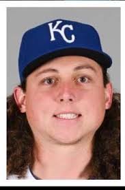 The Royals defeated the Rangers by a score of 6-4