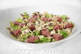 Maybe you would like to learn more about one of these? Ricetta Insalata Estiva Con Zampone Di Modena Sedano E Funghi Champignon Ideericette