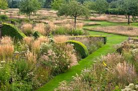 Le Jardin Plume Le Jardin Plume The Feather Garden Le Jardin Plume Jardin Prairie Jardin Contemporain Jardins