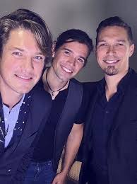 See more ideas about hanson brothers, hanson, taylor hanson. 470 Ideas De Hanson En 2021 Primer Viaje A La Luna Llegada Del Hombre A La Luna Camisetas De Musica