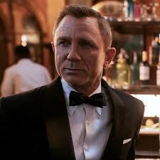 Daniel Craig