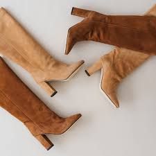 It can bring you a different feel of walking. Women High Boots With Square Heel In Camel Suede Jonak