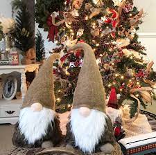 Unique christmas ornaments make trees look extra festive. Pin On Christmas
