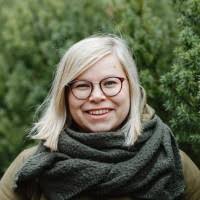 5600+ "Saara" profiles