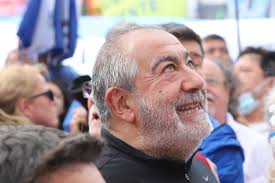 Ala dura del PRO convocó a un cacerolazo en Quinta de Olivos: fueron 20  personas