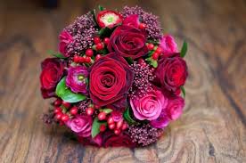 Maybe you would like to learn more about one of these? How To Make A Hand Tied Wedding Bouquet Wedding Flowers Topweddingsites Com