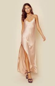 Pin By Dailyn On I Want To Wear This Long Slip Dress Photoshoot Dress Boho Maxi Dress