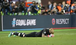 Replays also appeared to show ramos being. Liverpool News Loris Karius Had Head Scan Following Sergio Ramos Collision Football Sport Express Co Uk