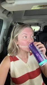 Catherine Newell's Instagram, Twitter & Facebook