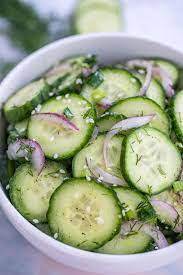 Easy Cucumber Salad Recipe Video Sweet And Savory Meals Recipe Easy Cucumber Salad Cucumber Recipes Salad Pickling Recipes