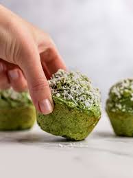 Pour the mixture into the whipped egg yolks and continue to whisk for another 30 secs until combined. Vegan Pandan Pancakes Foodaciously
