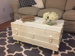 Baule da viaggio d'epoca, in legno e cuoio. Diy Vintage Steamer Trunk Coffee Table Revival Woodworks