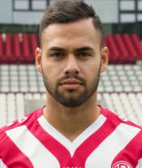 Last updated january 23, 2021. Herzprobleme Man Kann Es Gar Nicht Genug Dramatisieren Interview Mit Daniel Engelbrecht Der Mit Implantiertem Defibrillator Spielte Kicker