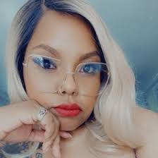 Malisa Jones's Instagram, Twitter & Facebook