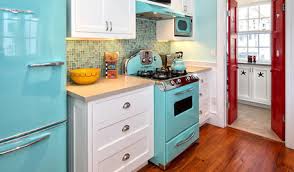 Are white kitchen appliances making a comeback sermon series. Cream Cabinets And Don T Want Stainless Appliances