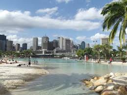 For anyone looking for a place to catch up with friends or simply enjoy the surroundings, on the busy strip of the strand here in townsville is a lovely small gelato store that overlooks the ocean. Die Griffith University Partnerhochschule Der Woche
