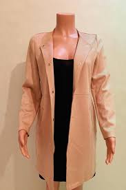 Découvrez notre sélection de blousons et vestes en daim: Tulipe Veste Zara Vieux Rose En Faux Daim Prix 400 Dhs Facebook