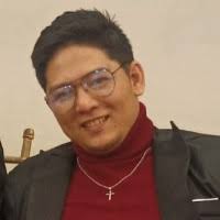 50+ "Uy Jr" profiles